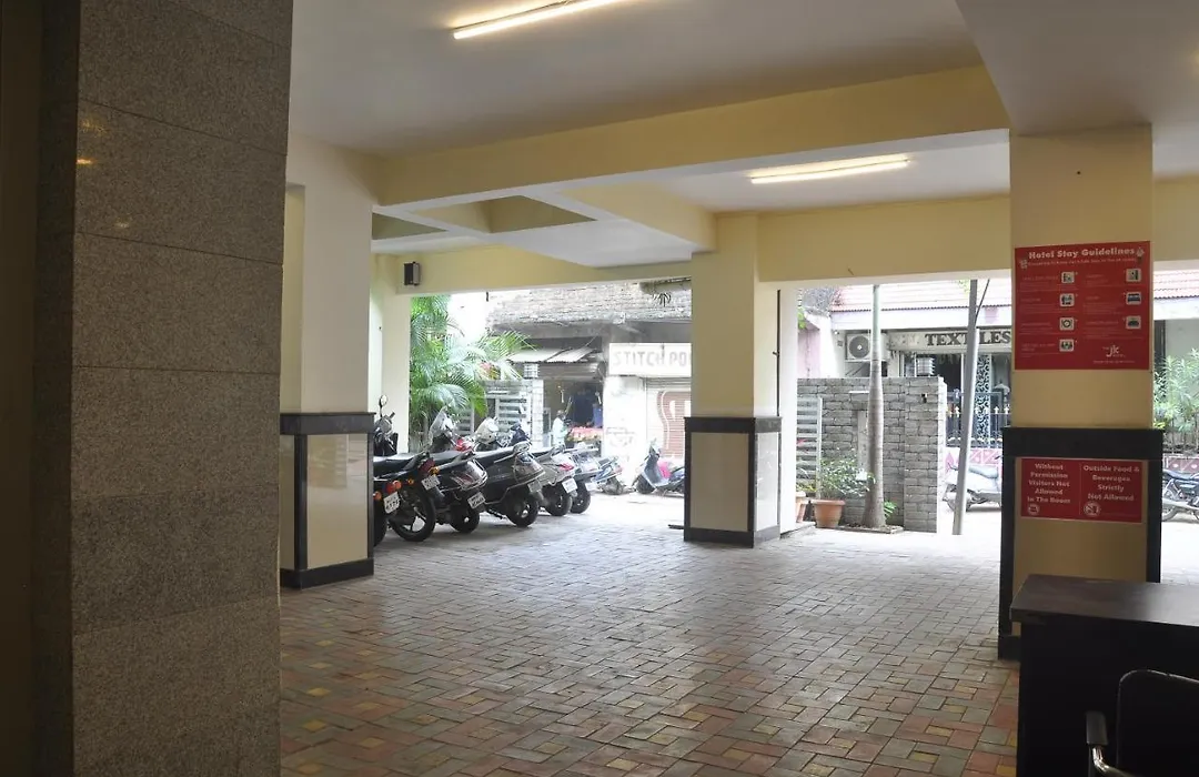Jk Rooms 126 Parashar Legacy - Opp Railway Station-1